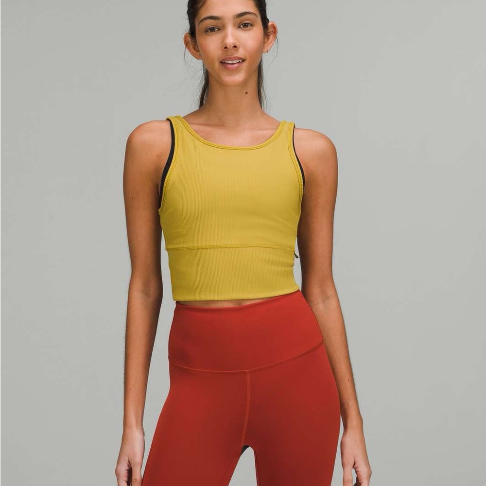Lululemon power pivot tank in auric gold size 6